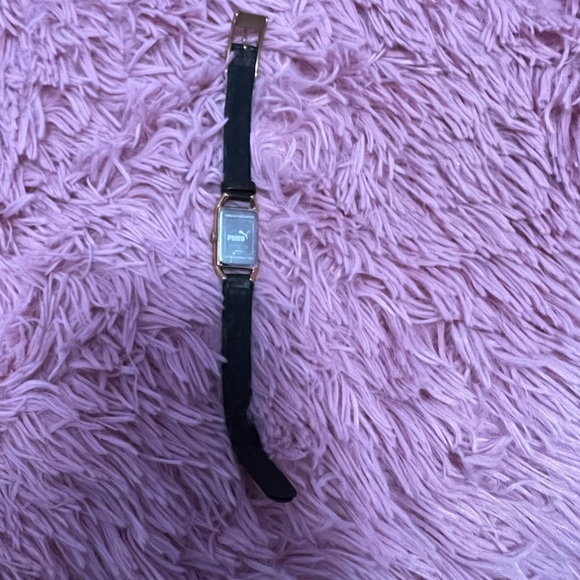 Gently used Puma Womens watch - Picture 5 of 8